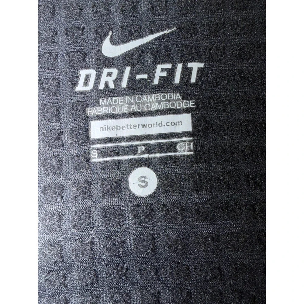 Nike Dri-FIT Women's Running Jacket Black Full Zip Thumbholes Size S